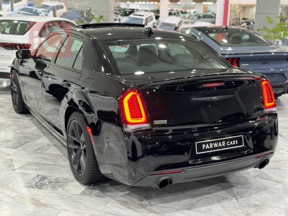 کرایسلەر 300